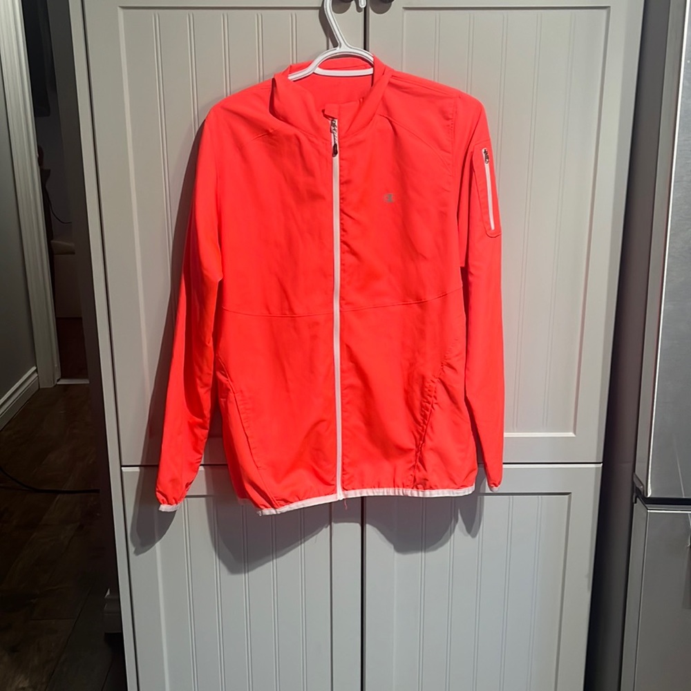 excellent condition champion light jacket